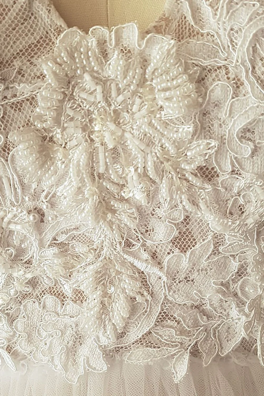 romantic A-line wedding gown - Image 5