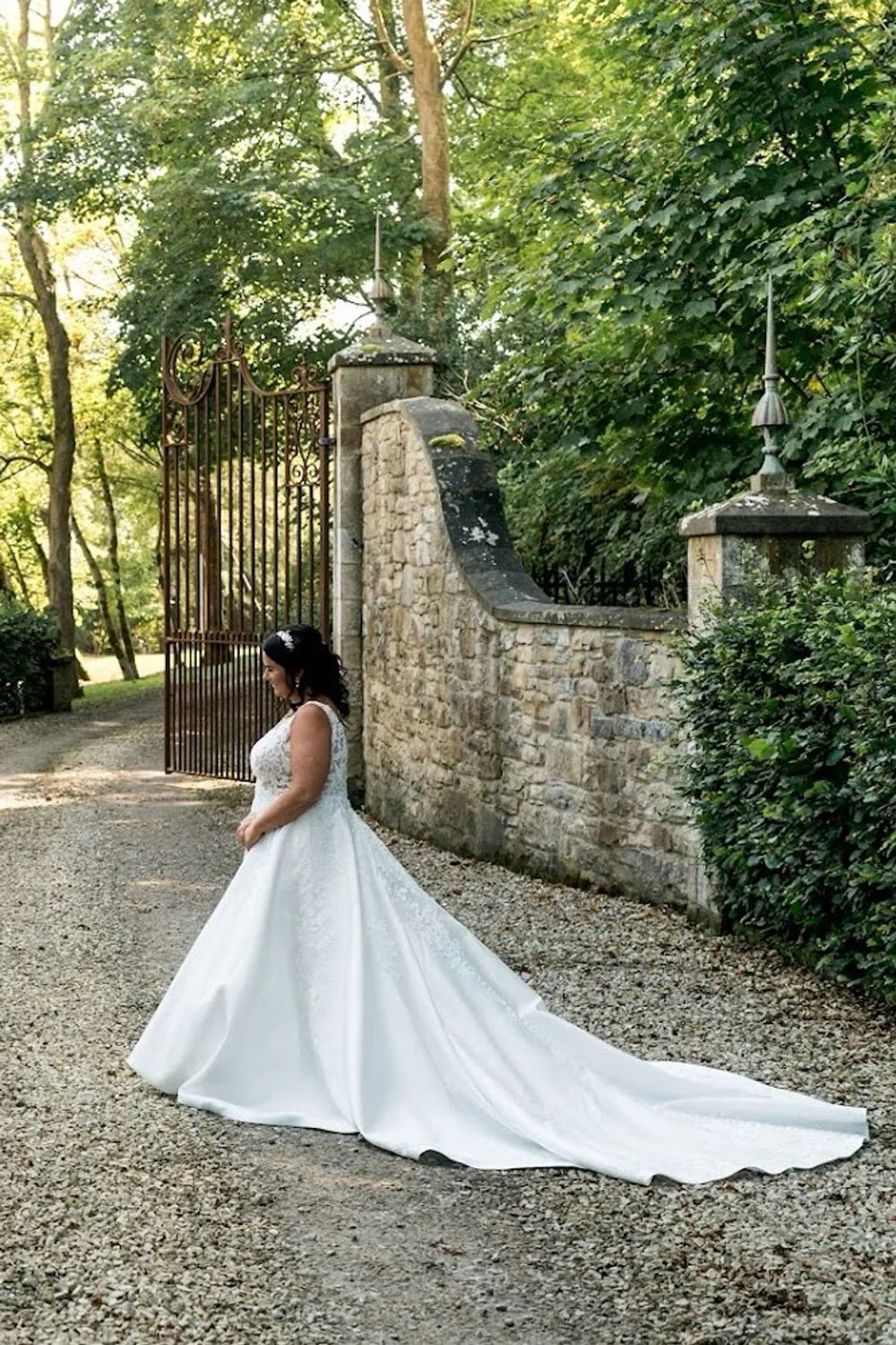 1075 - Image 3