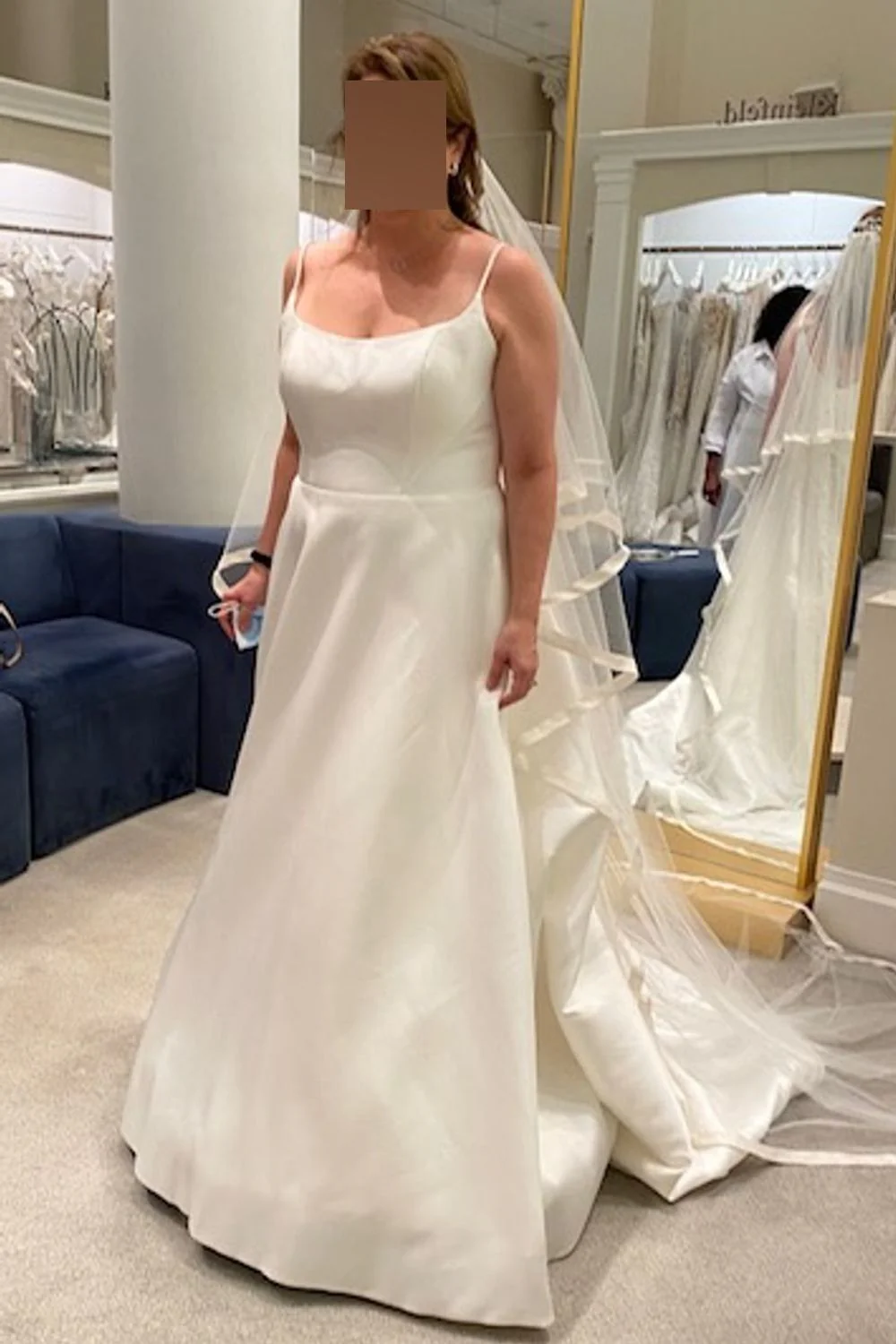 1295 - With Veil - Image 3