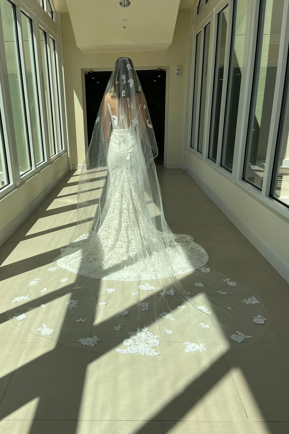 13-05 with Veil - Image 12
