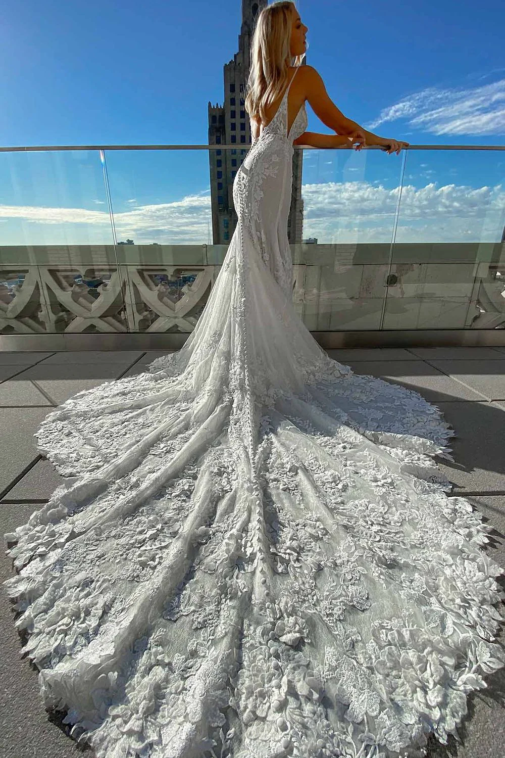 1305 - Image 2