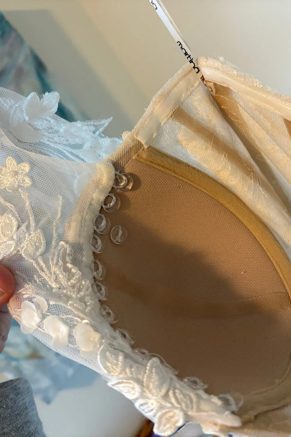 1321 With Veil - Image 10