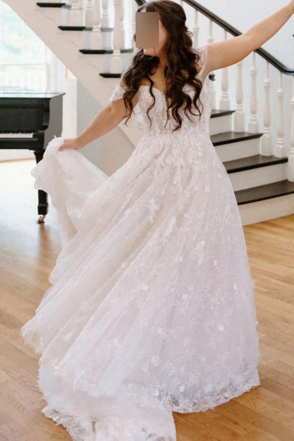 1321 With Veil - Image 6