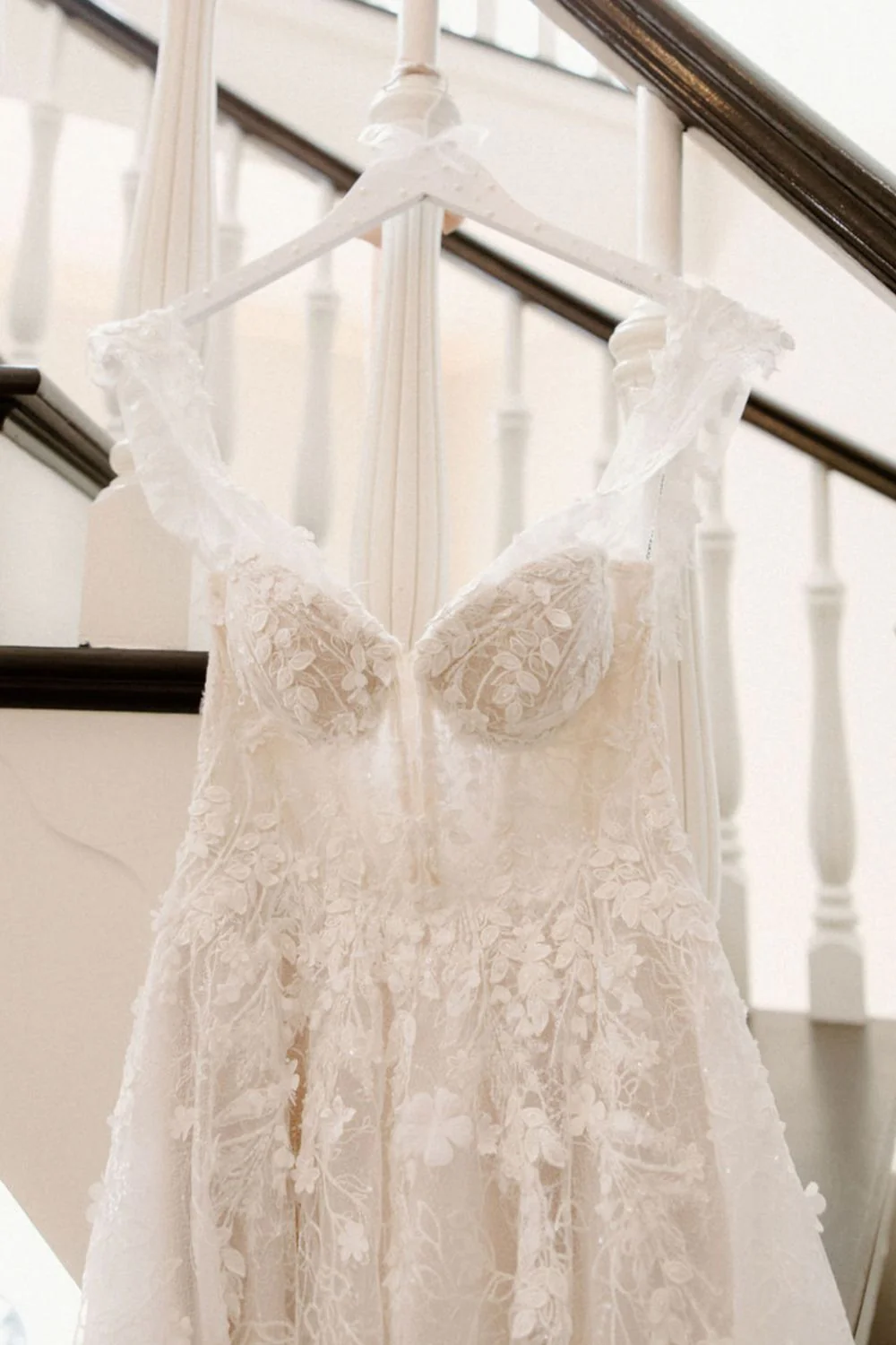 1321 With Veil - Image 9