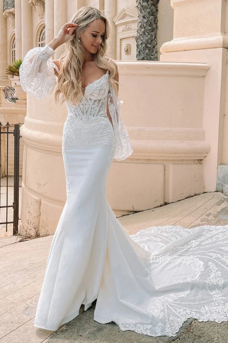 1406 & Martina Liana couture overskirt