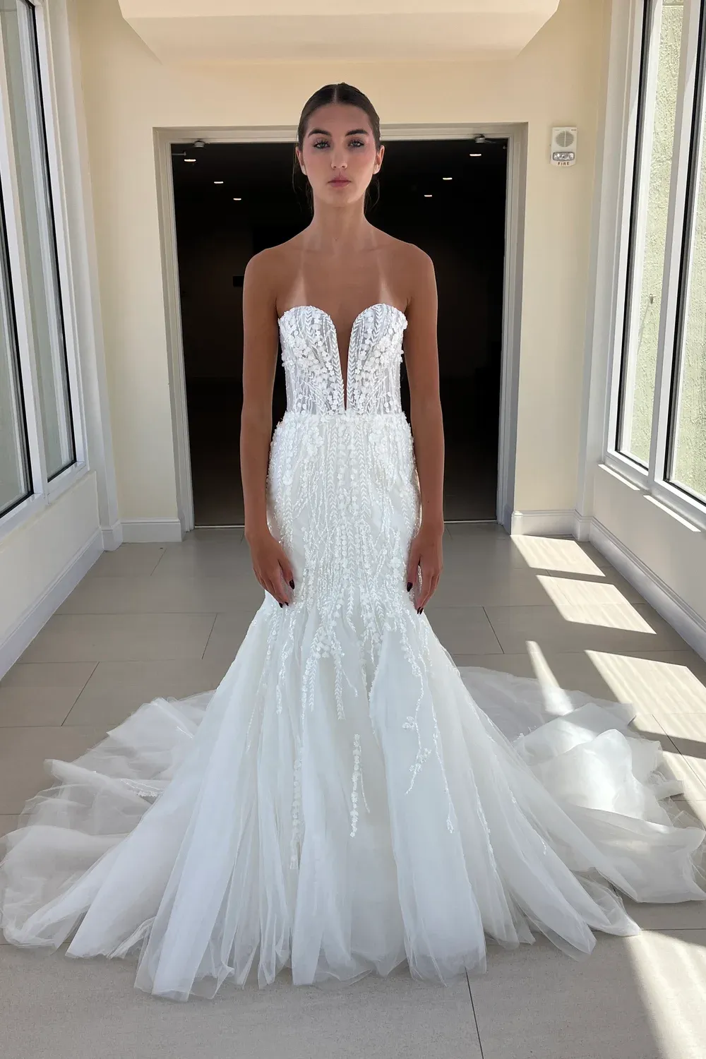 1421 with Veil - Image 2