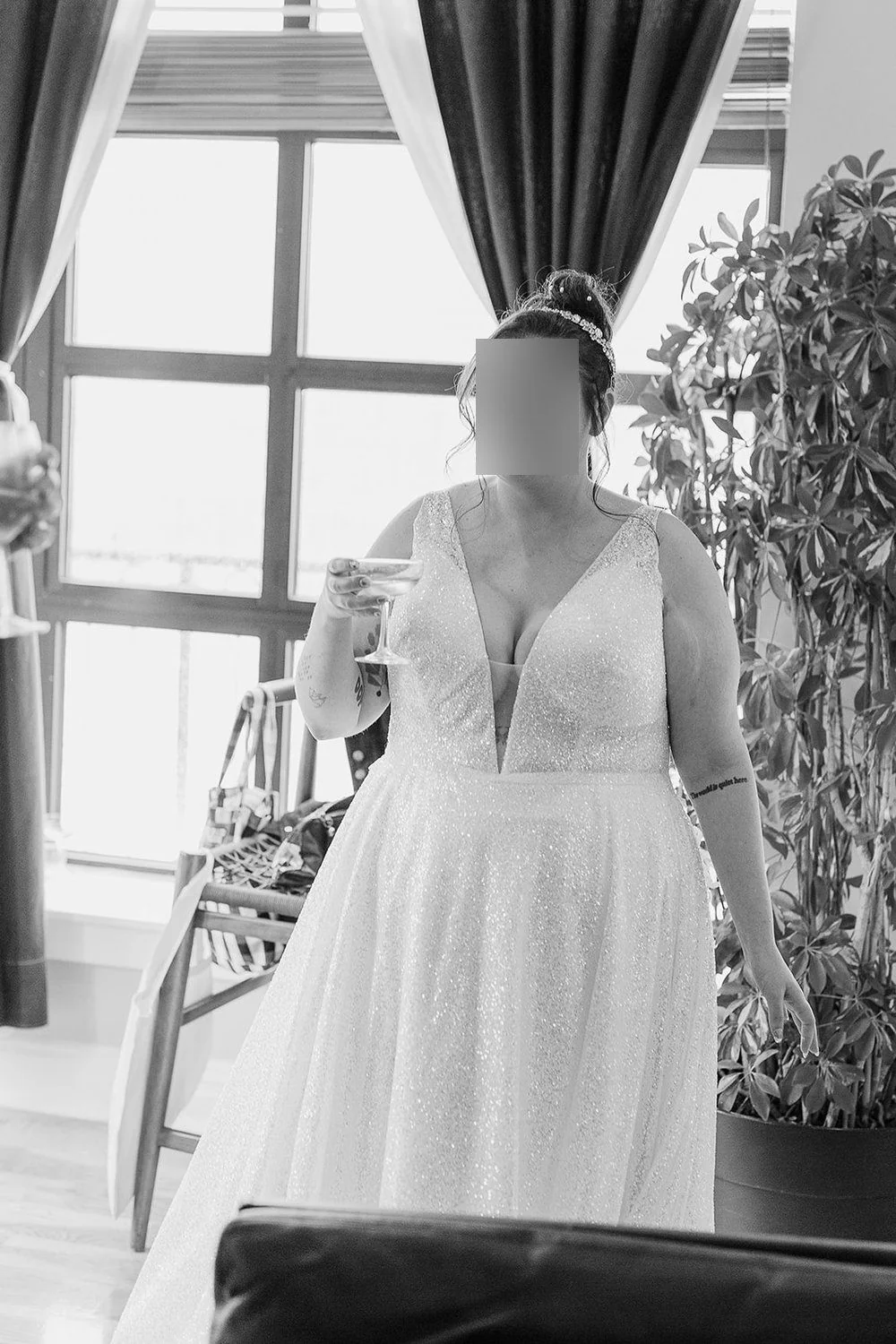 14693AXS with Veil - Image 10