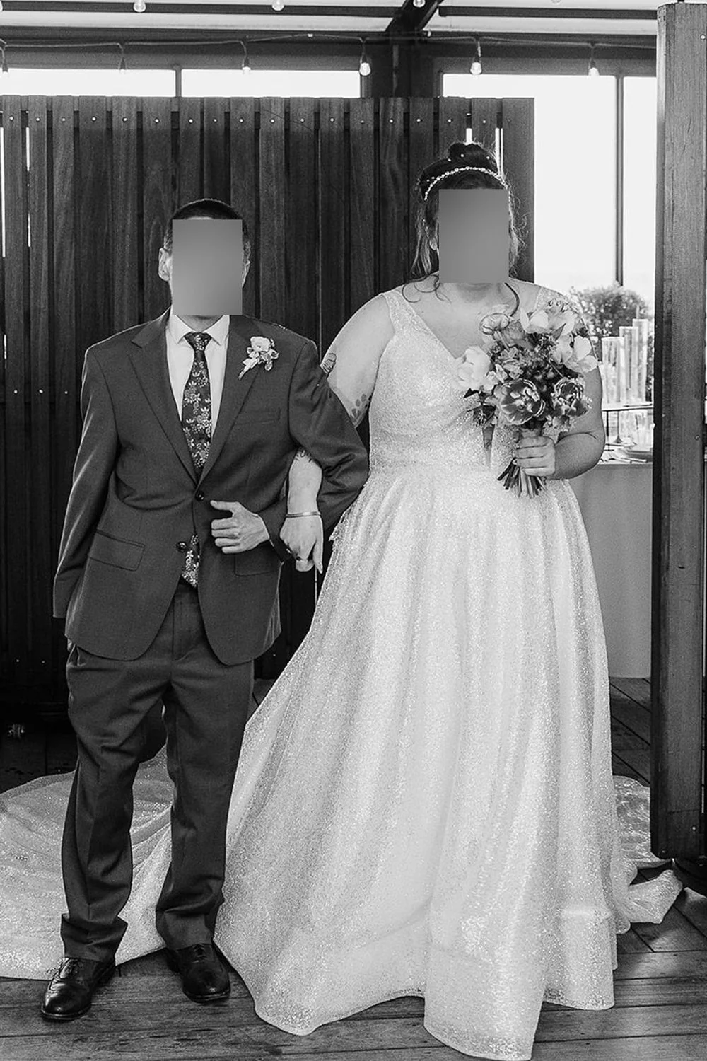 14693AXS with Veil - Image 8