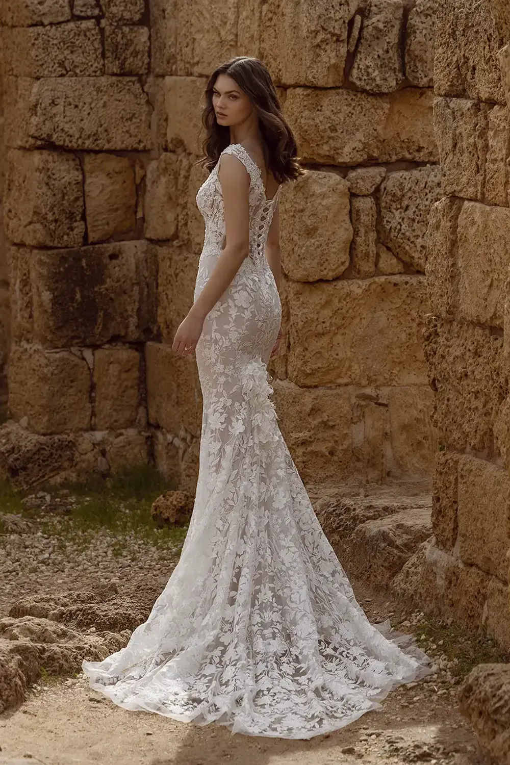 15019 - Image 2