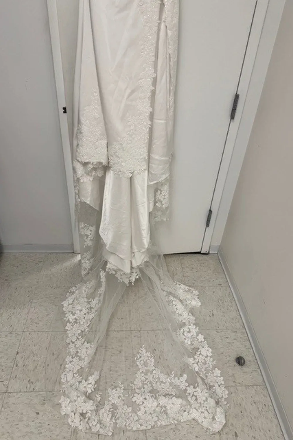 15025 - Image 7