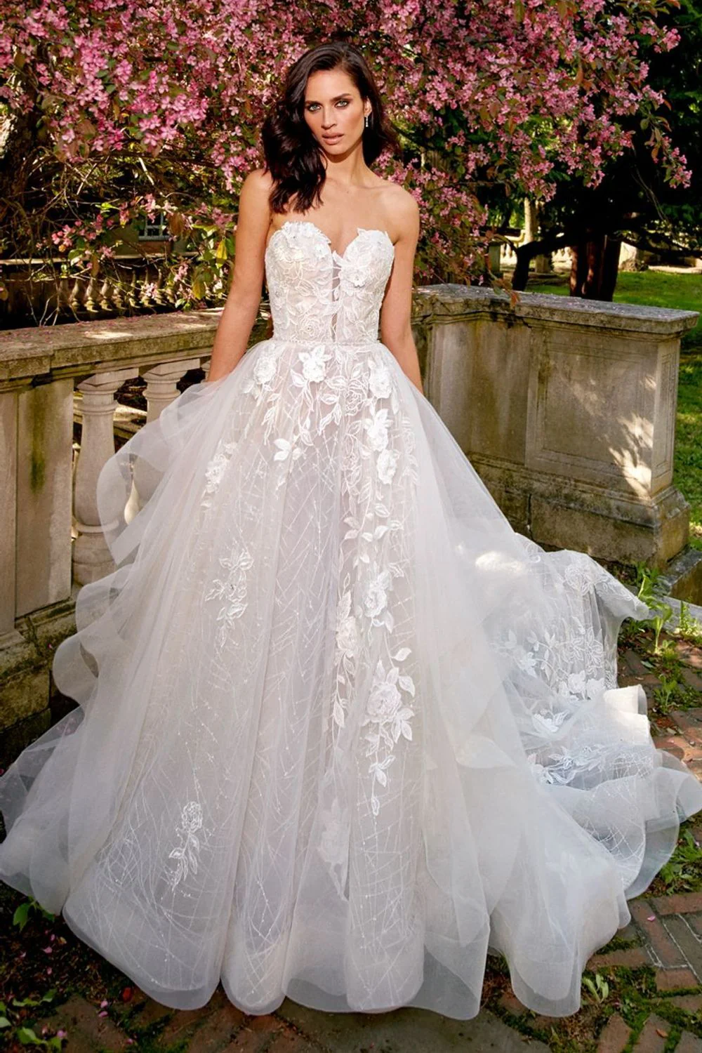 1632 with Veil