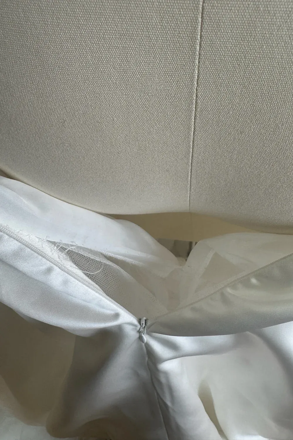 1674XS-GOWN - Image 8