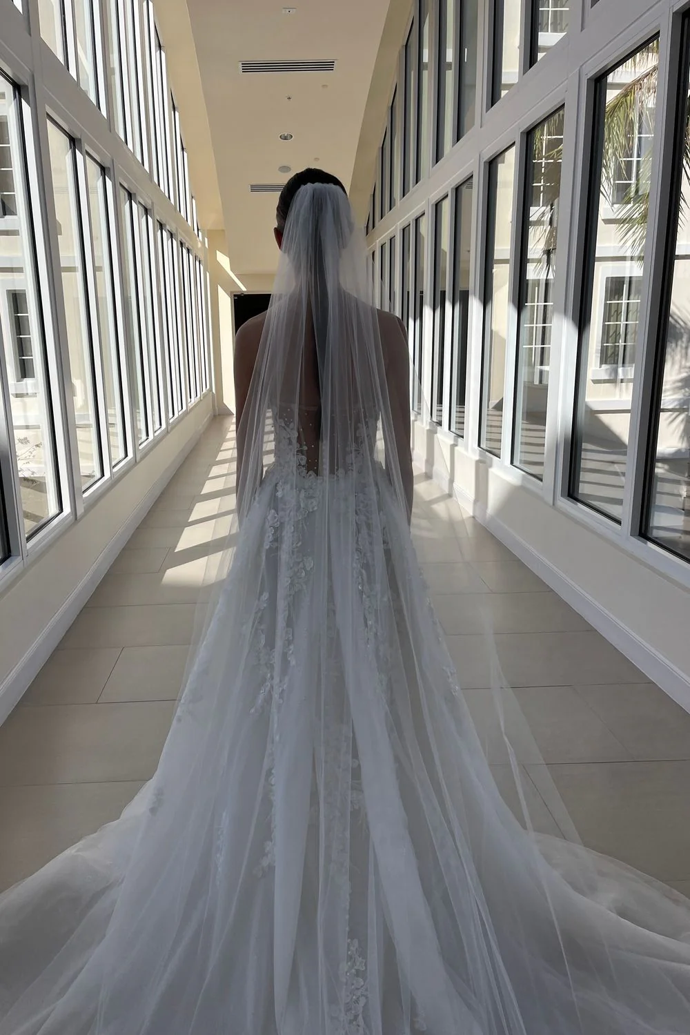 1715 With Veil and Headpiece - Image 5