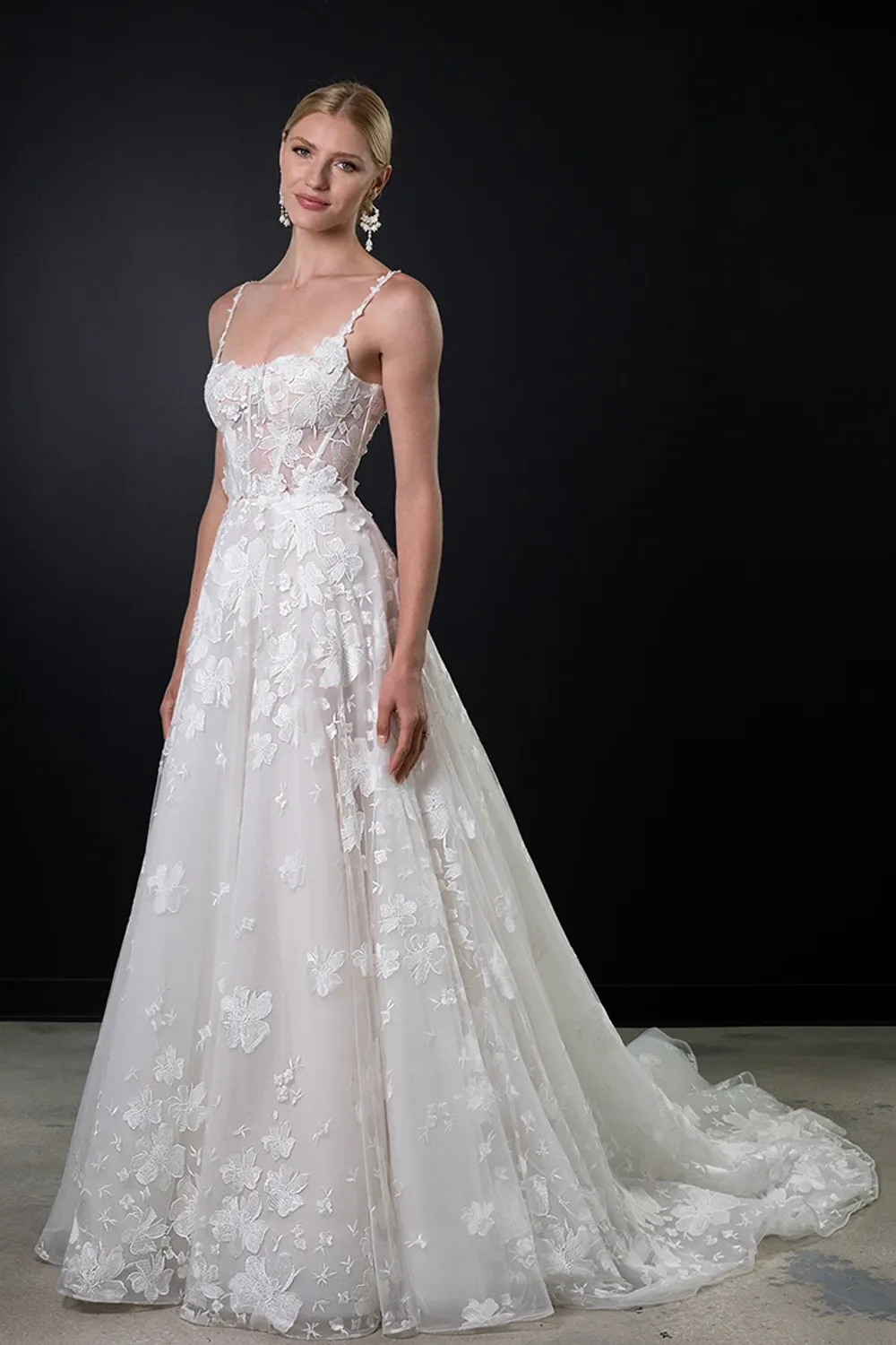 1749 with Veil