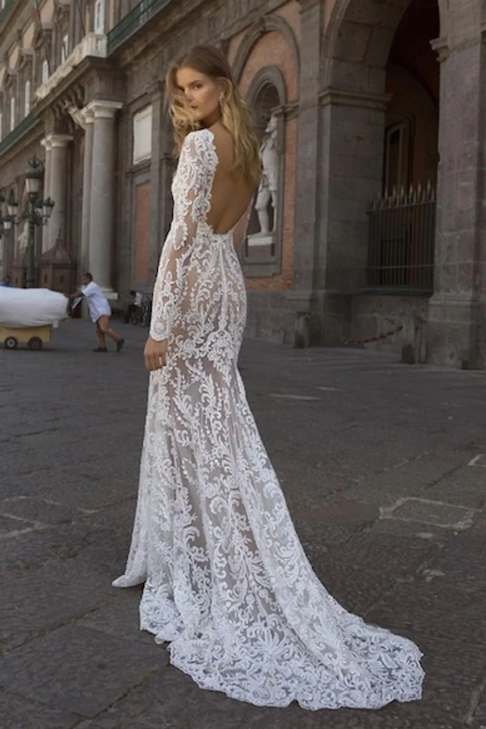 20-117 with Veil - Image 2
