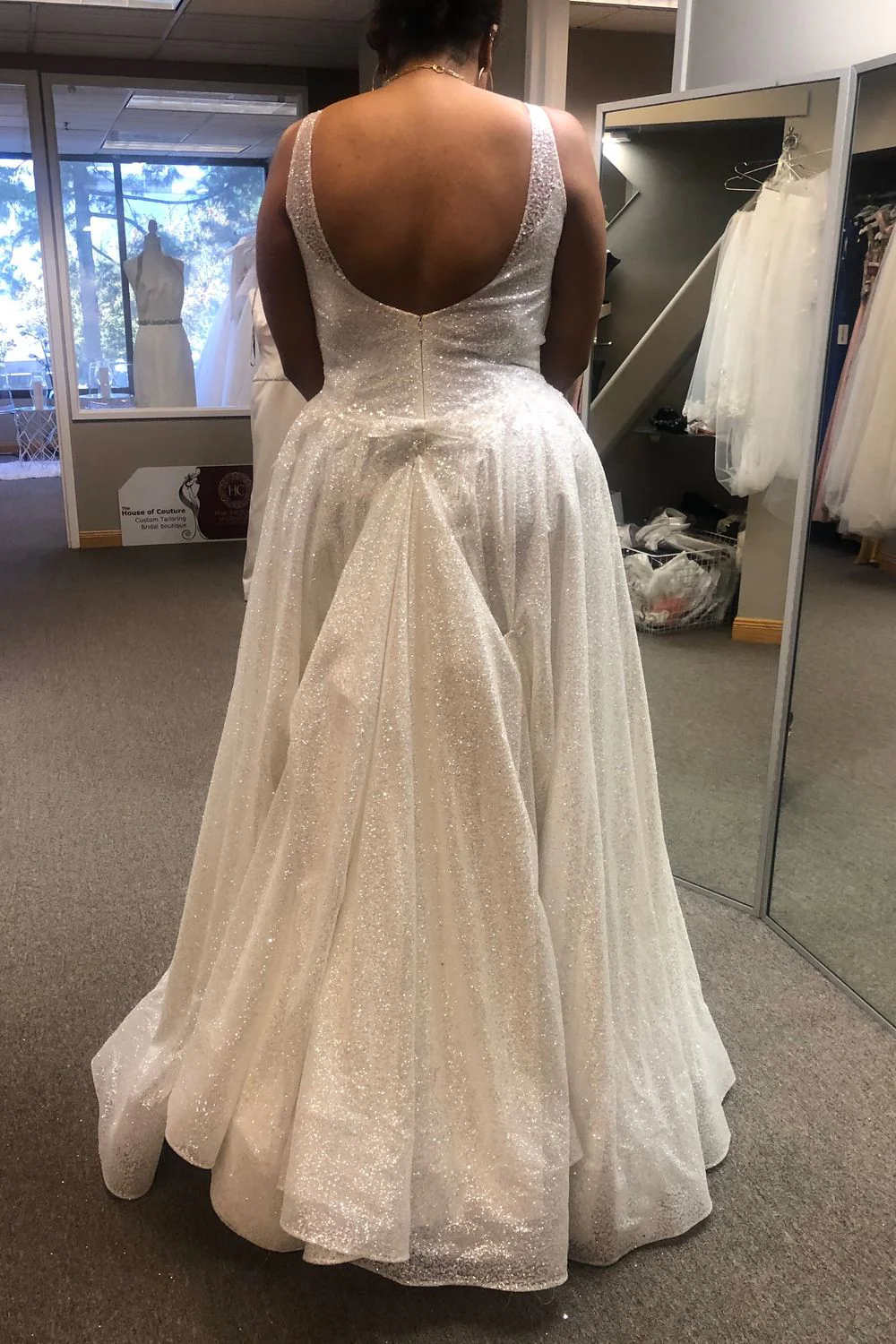 2019 COLLECTION - Image 8