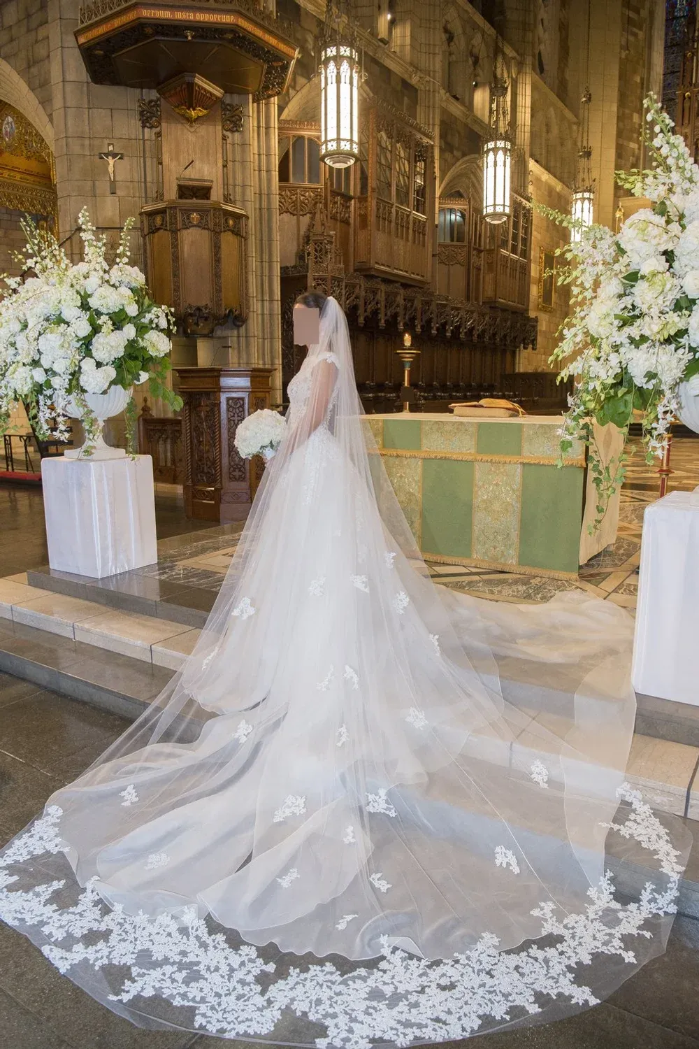 202 with Skirt and Veil - Image 4
