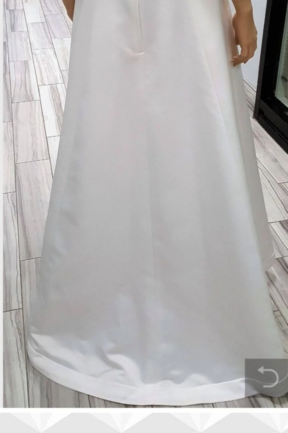 20210 - Image 8