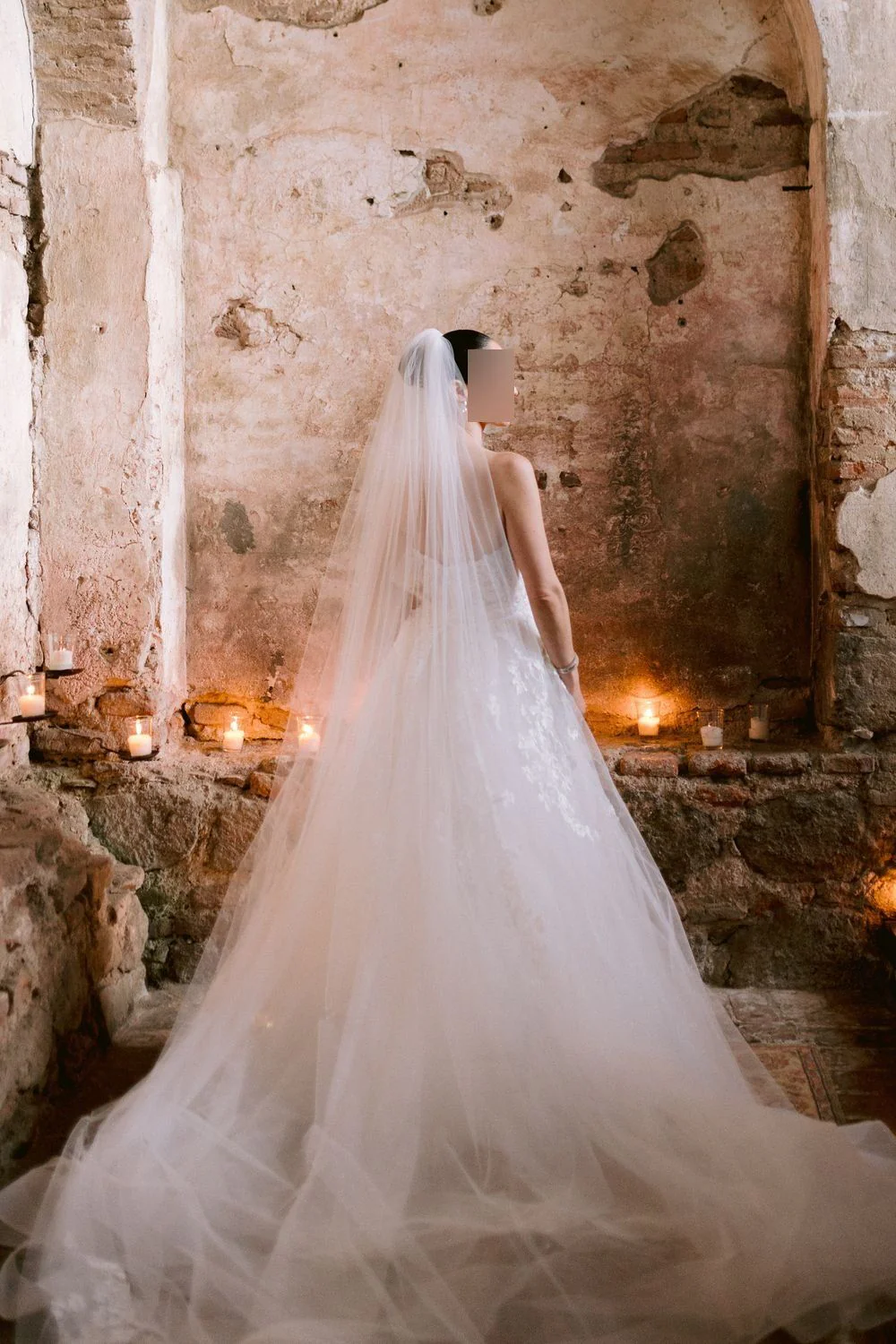 32205 HARLOW-LINESKT with Overskirt and Veil - Image 6