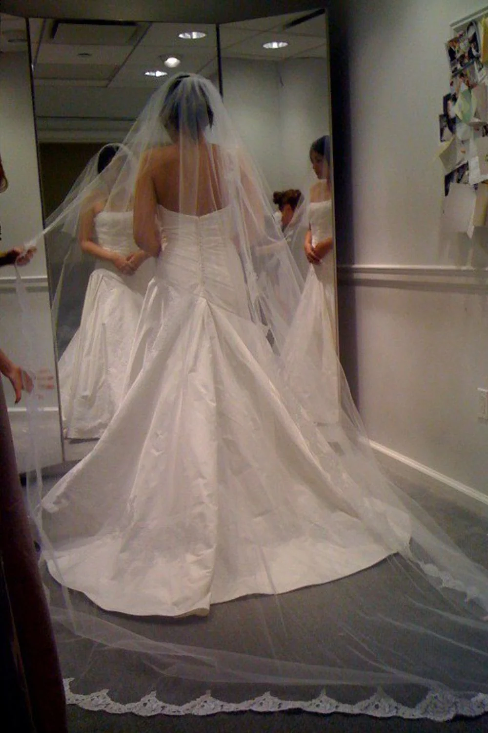 3910 With Veil - Image 3