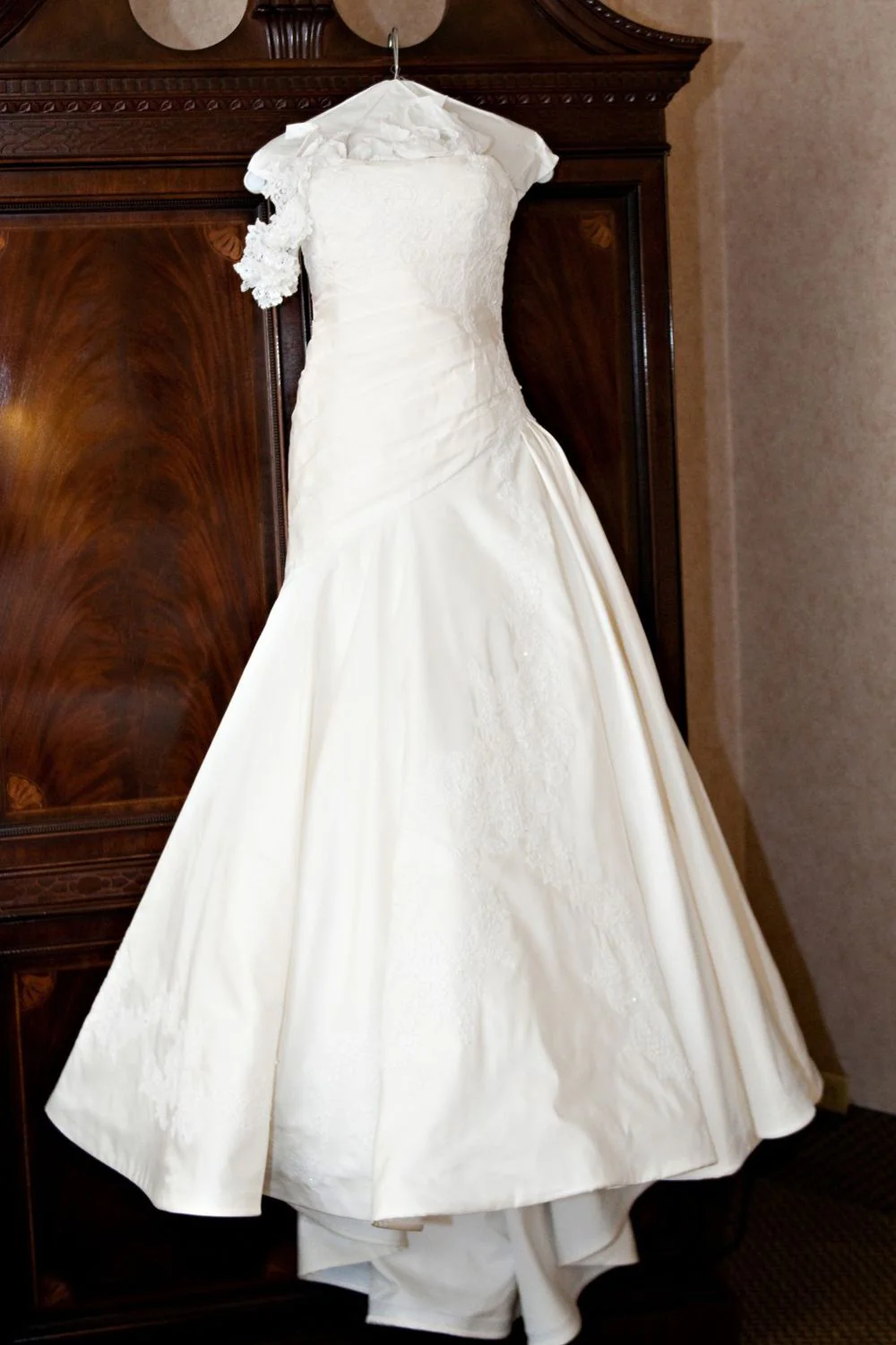 3910 With Veil - Image 7