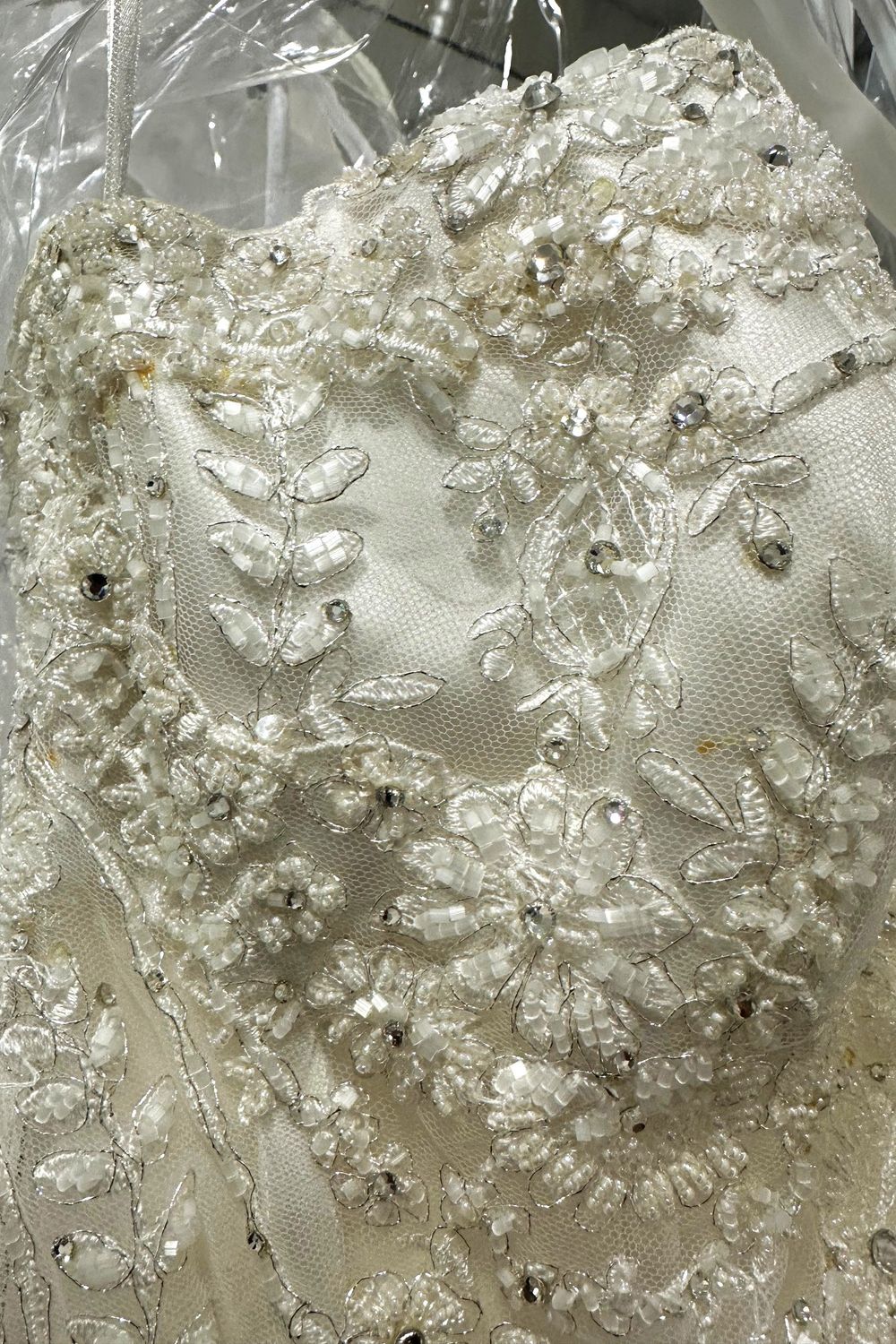 4098 with Veil - Image 12