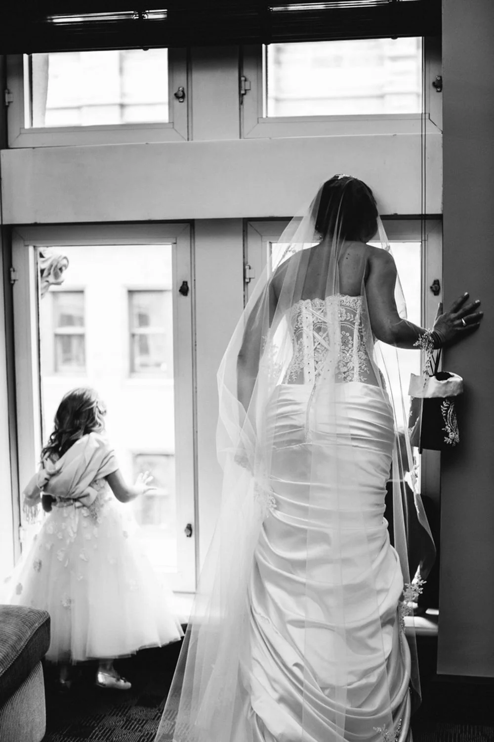 4098 with Veil - Image 9