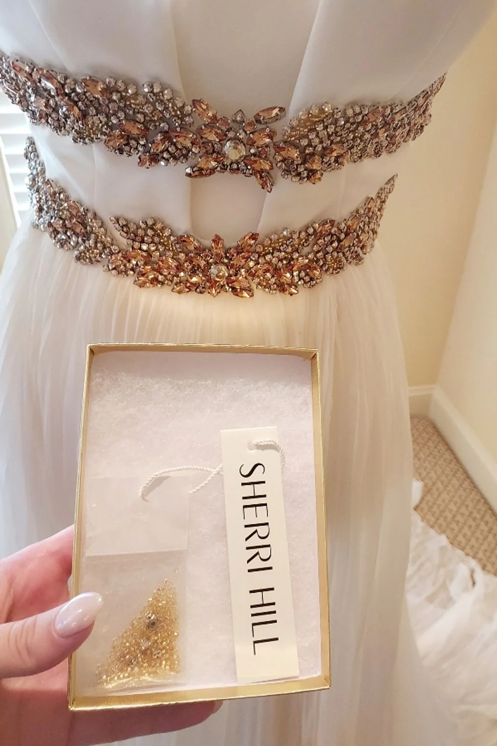 44560 with Matching Swarovski Crystal Earrings - Image 10