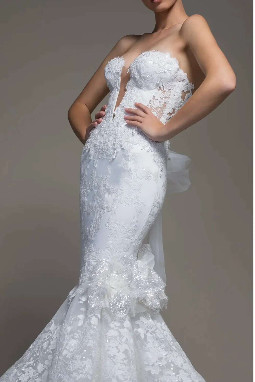 4798 w/ Veil - Image 2