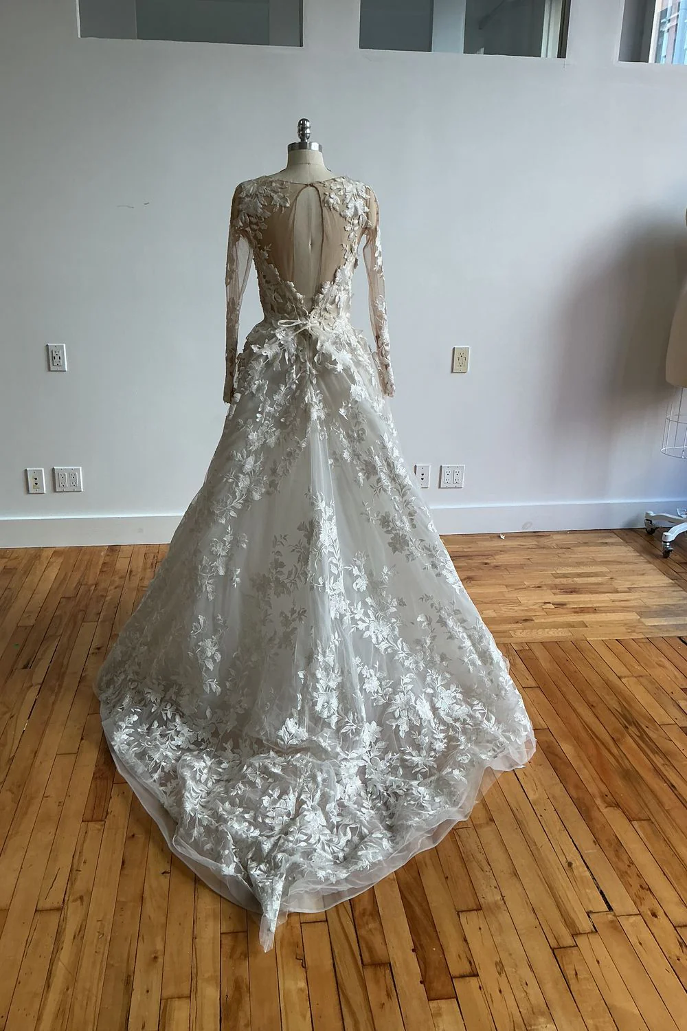 4812 - Image 4