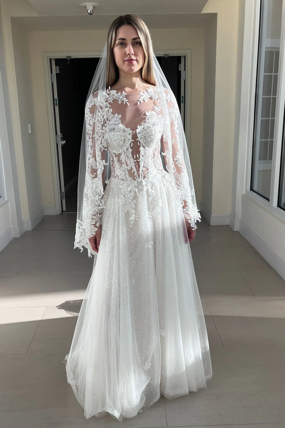 4814 with Veil - Image 2