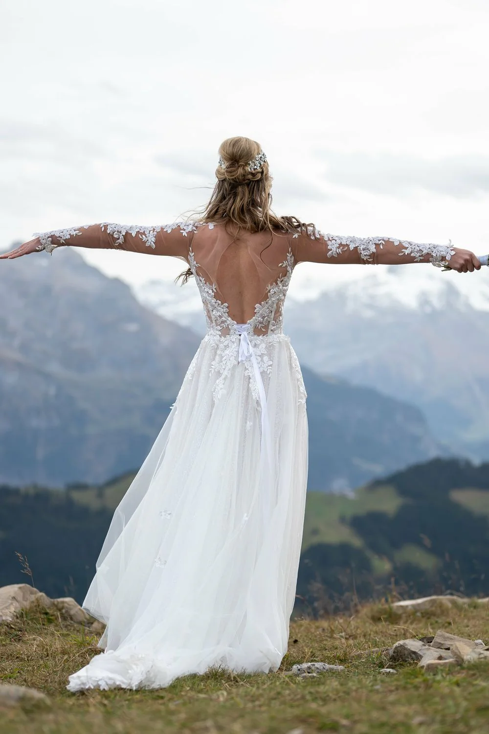 4814 with Veil - Image 6