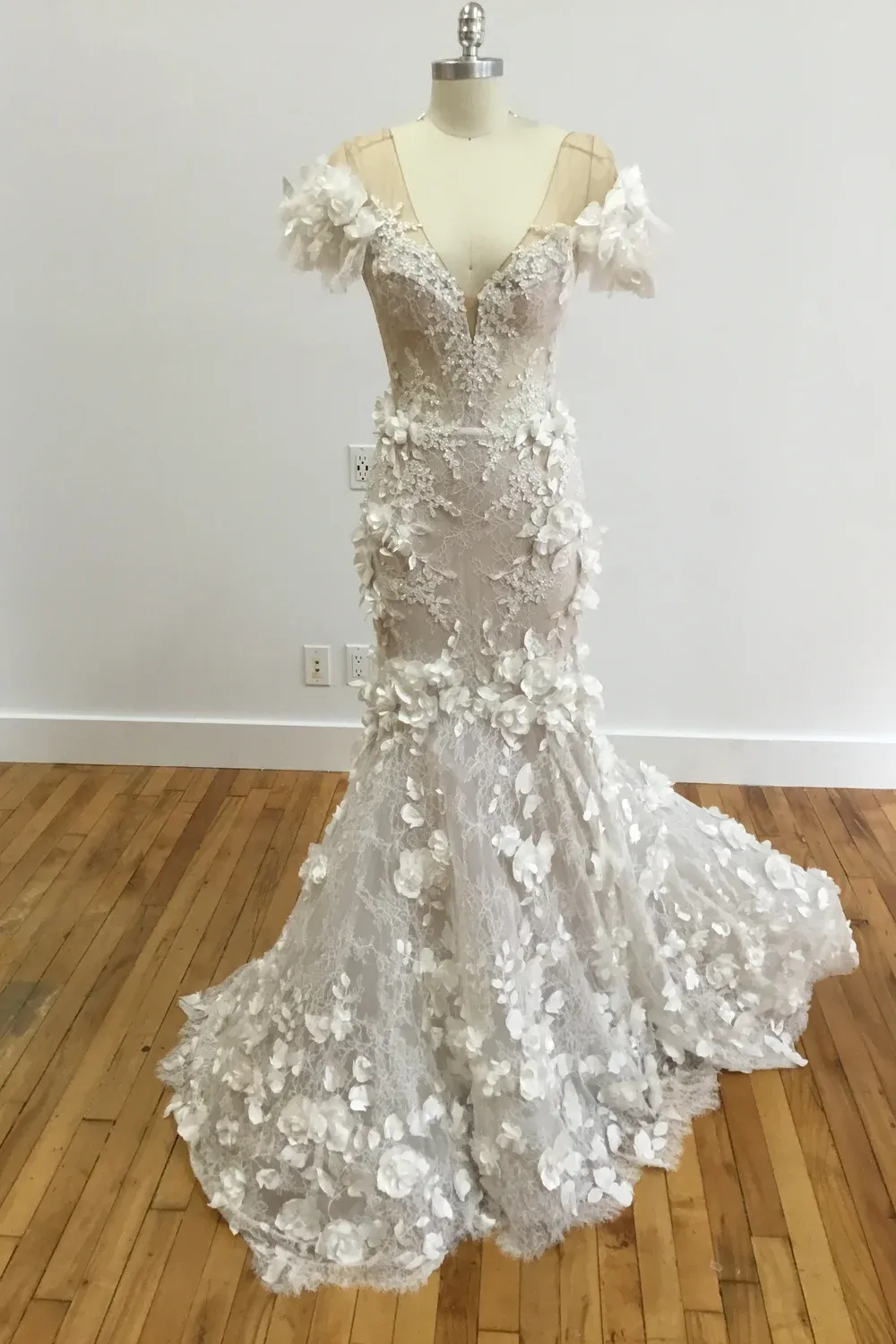 4958 - Image 3