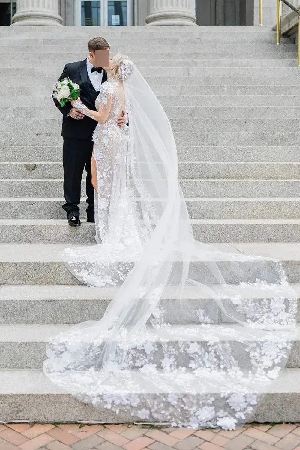 4963T with Veil - Image 2