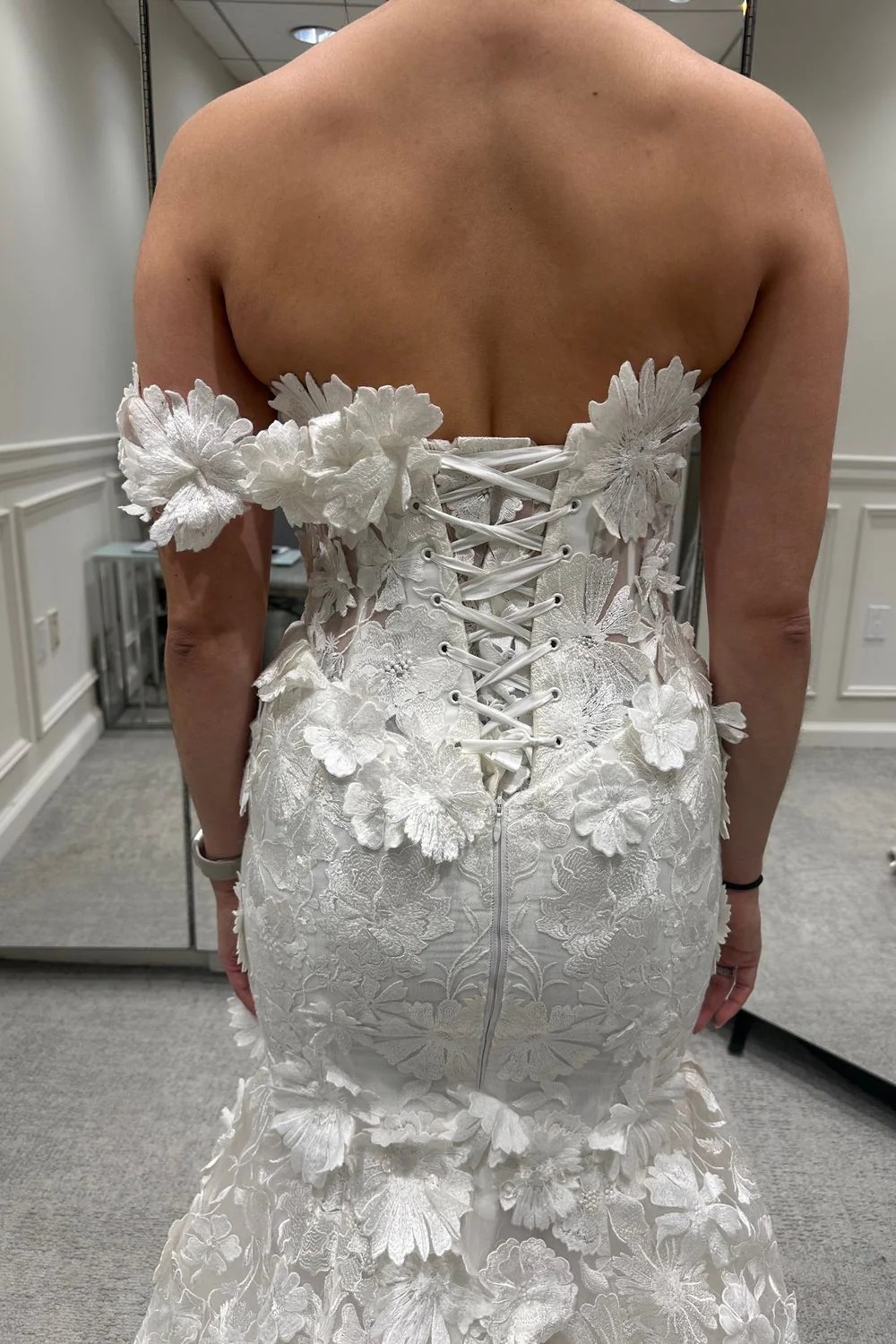 4967 with Veil - Image 10