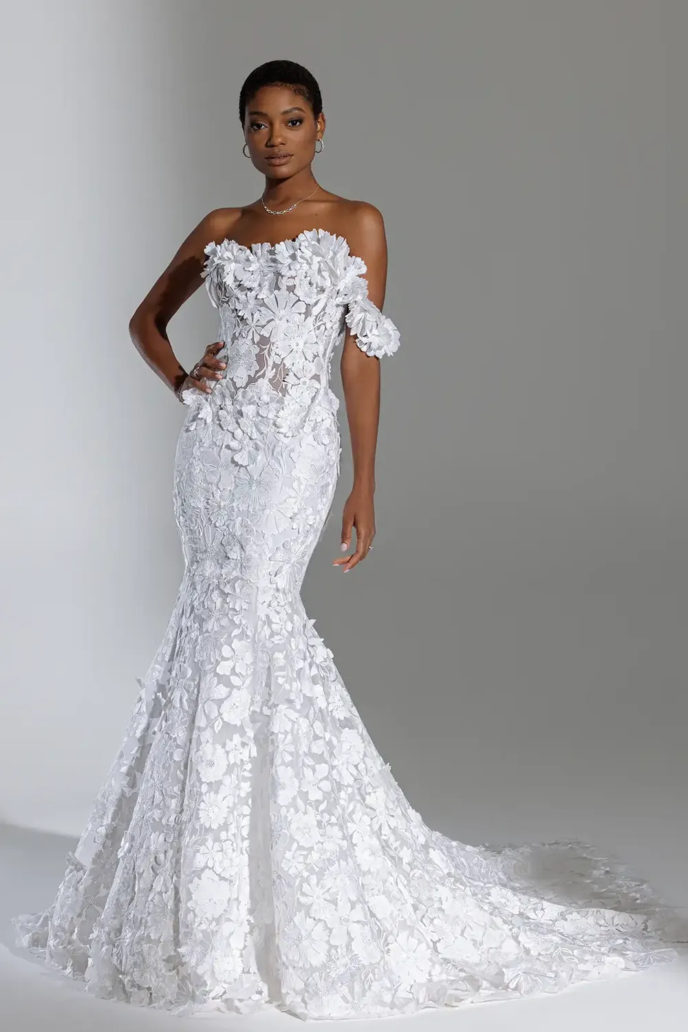 4967 with Veil - Image 12