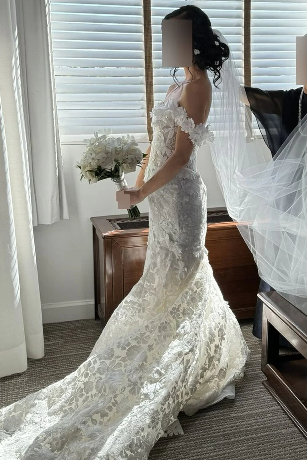 4967 with Veil - Image 4