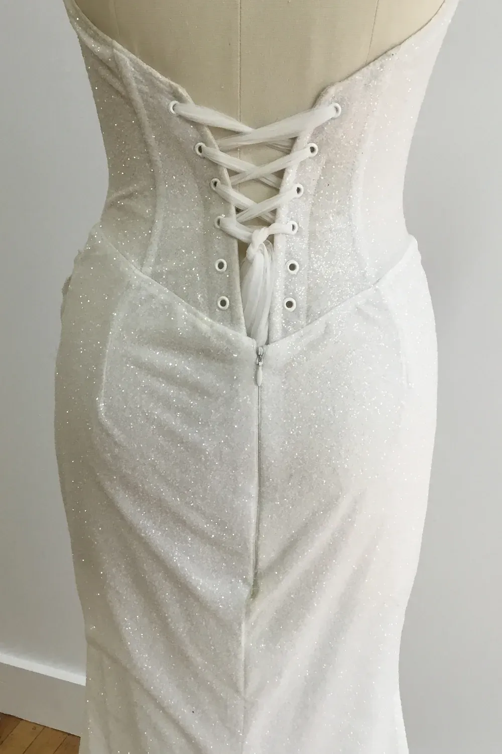 4977 - Image 5