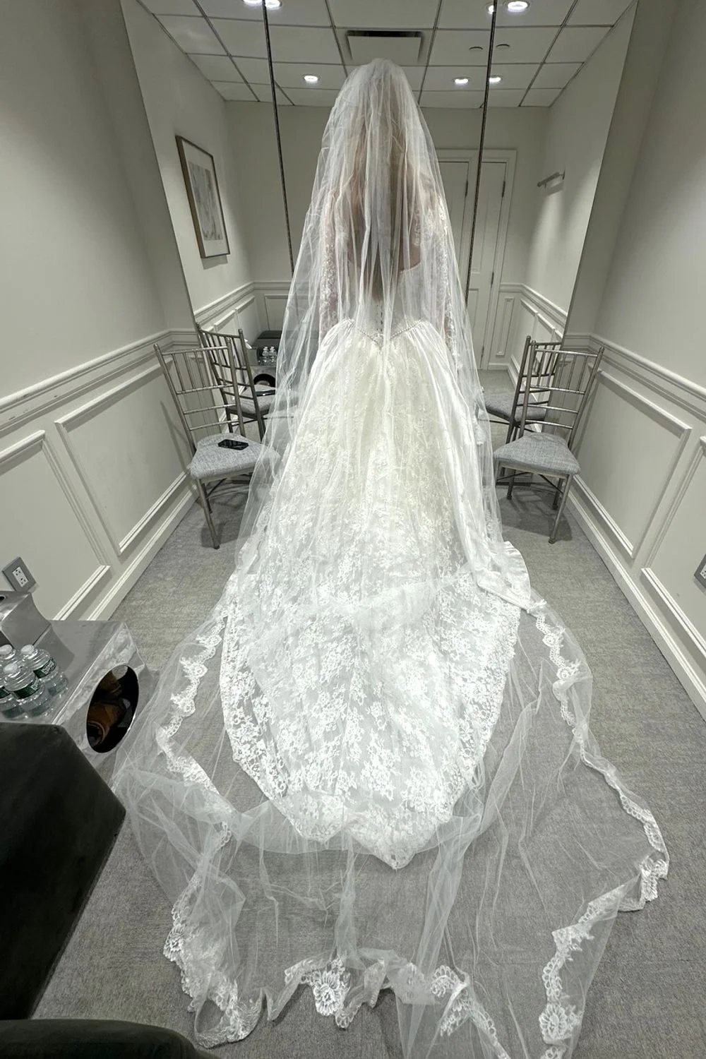 5057 with Veil, Bolero and Bow - Image 5