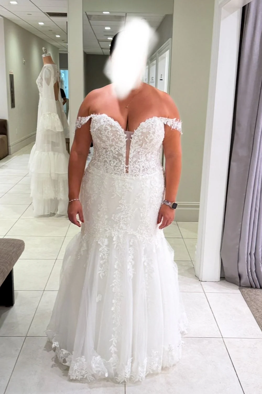 5974 with Veil and Lennon Sleeves - Image 2