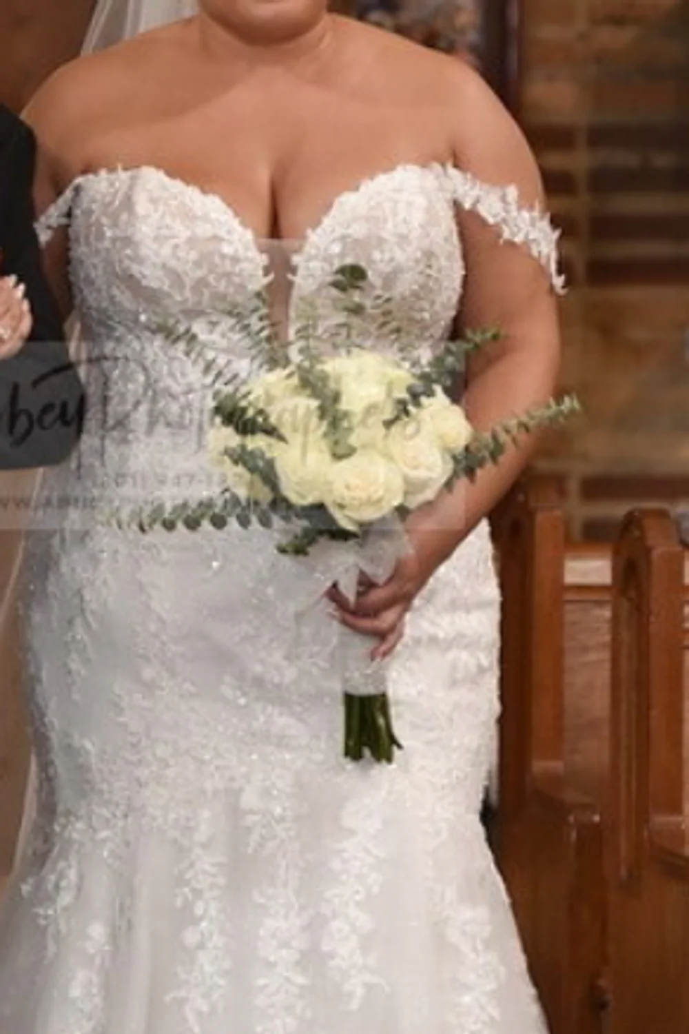 5974 with Veil and Lennon Sleeves - Image 4