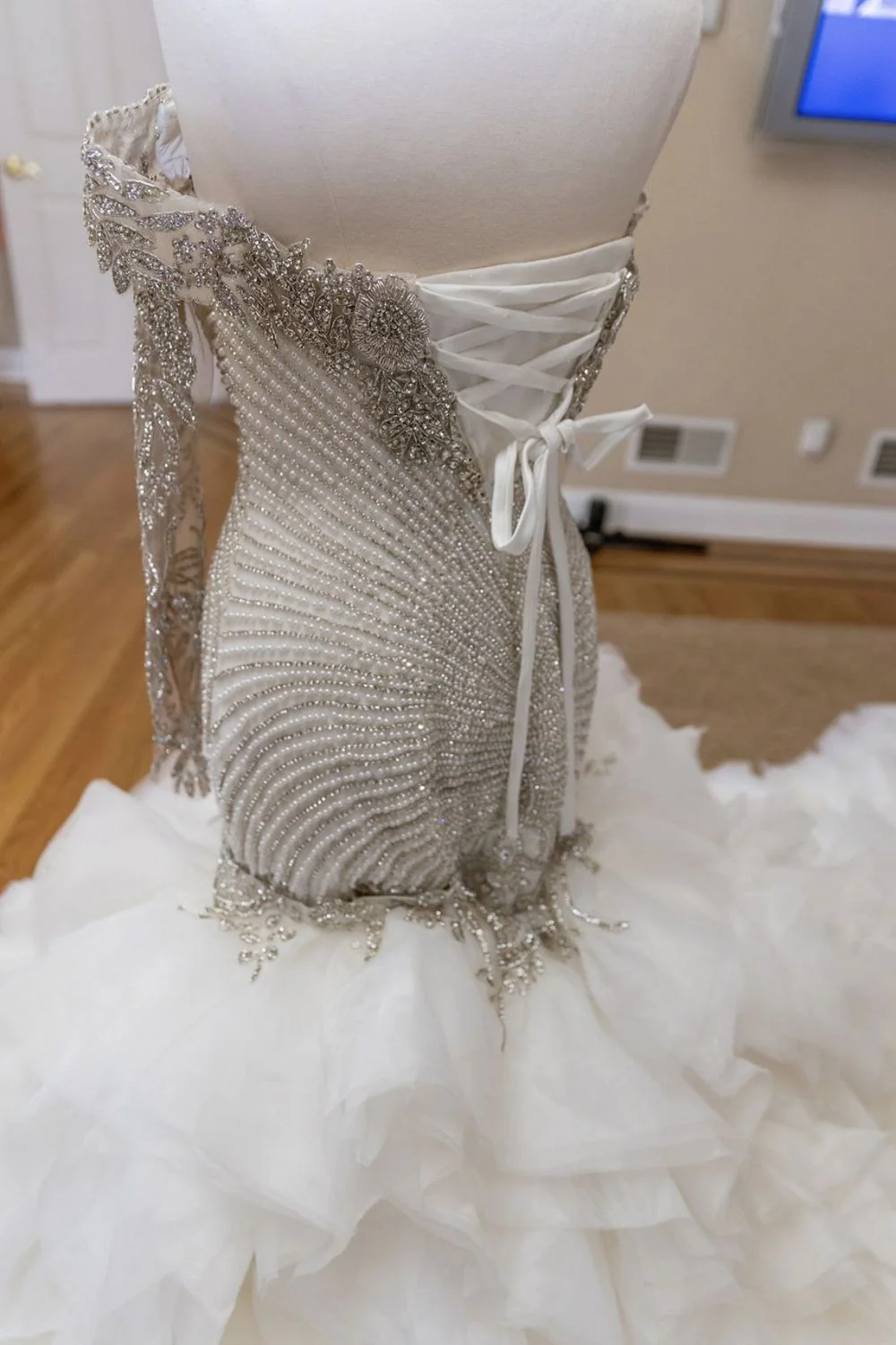 6044 Custom Made Iris with Overskirt and Veil - Image 7