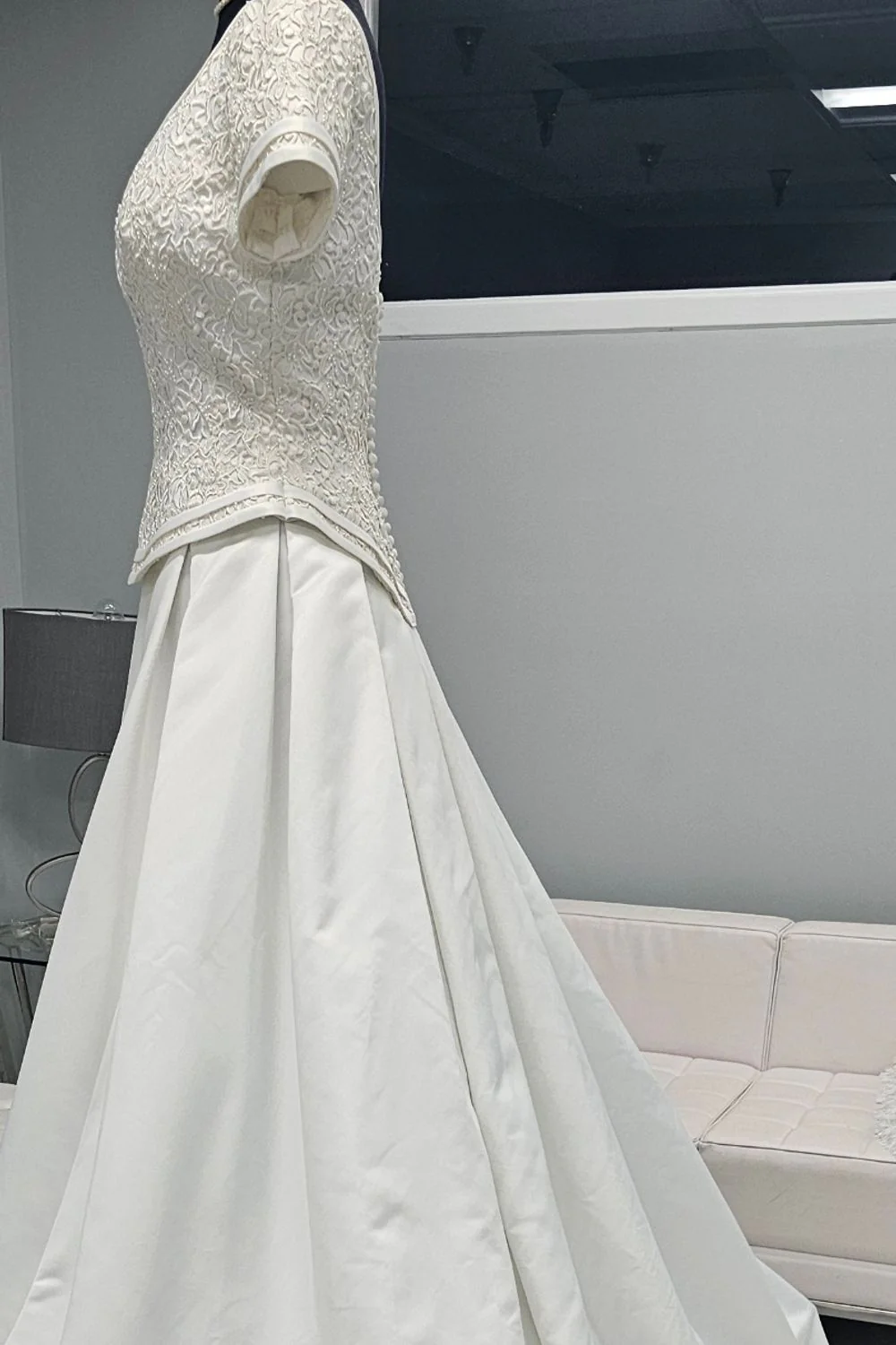 Pleated 668 - Image 8