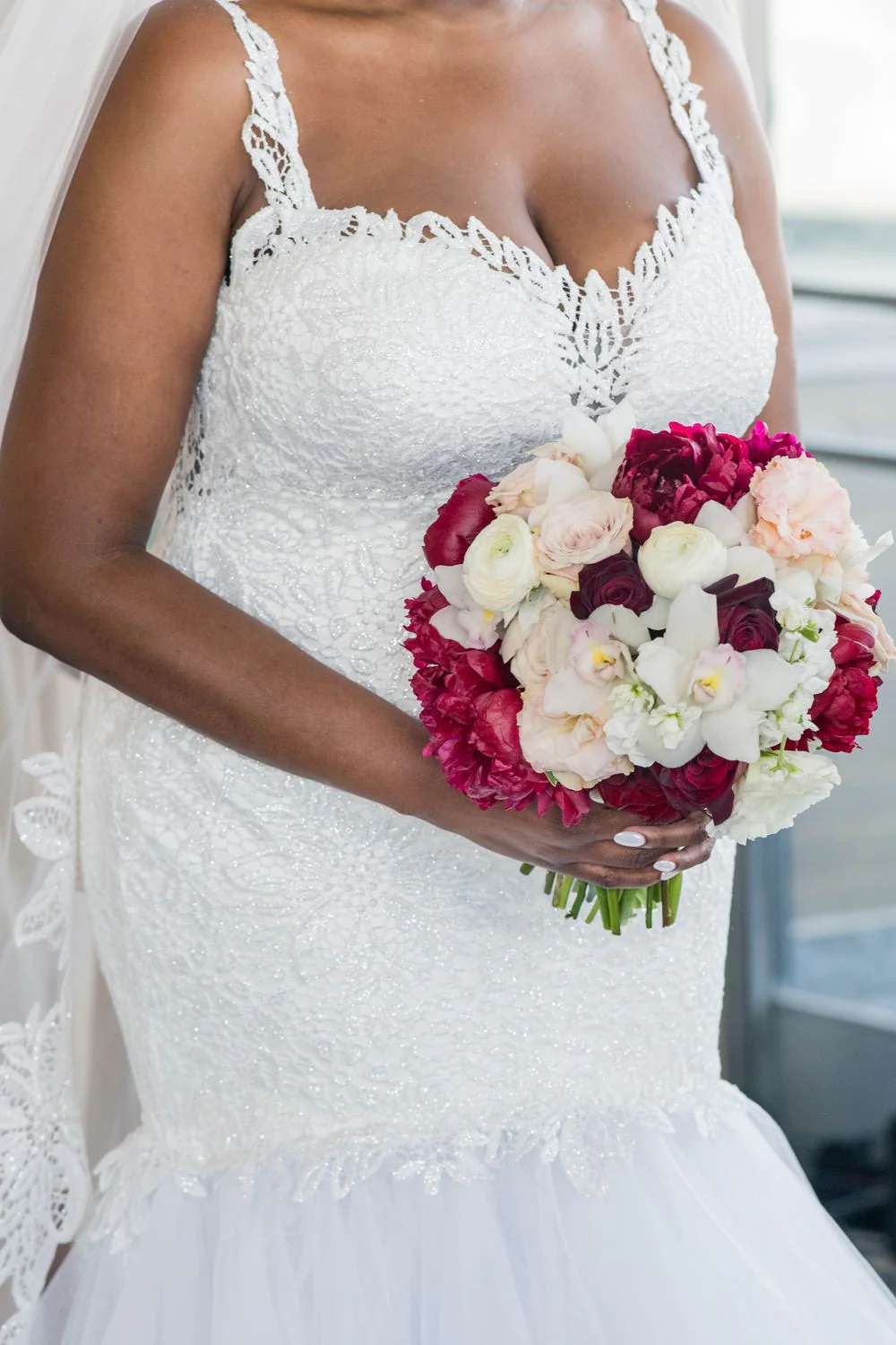 6812 with Veil - Image 4