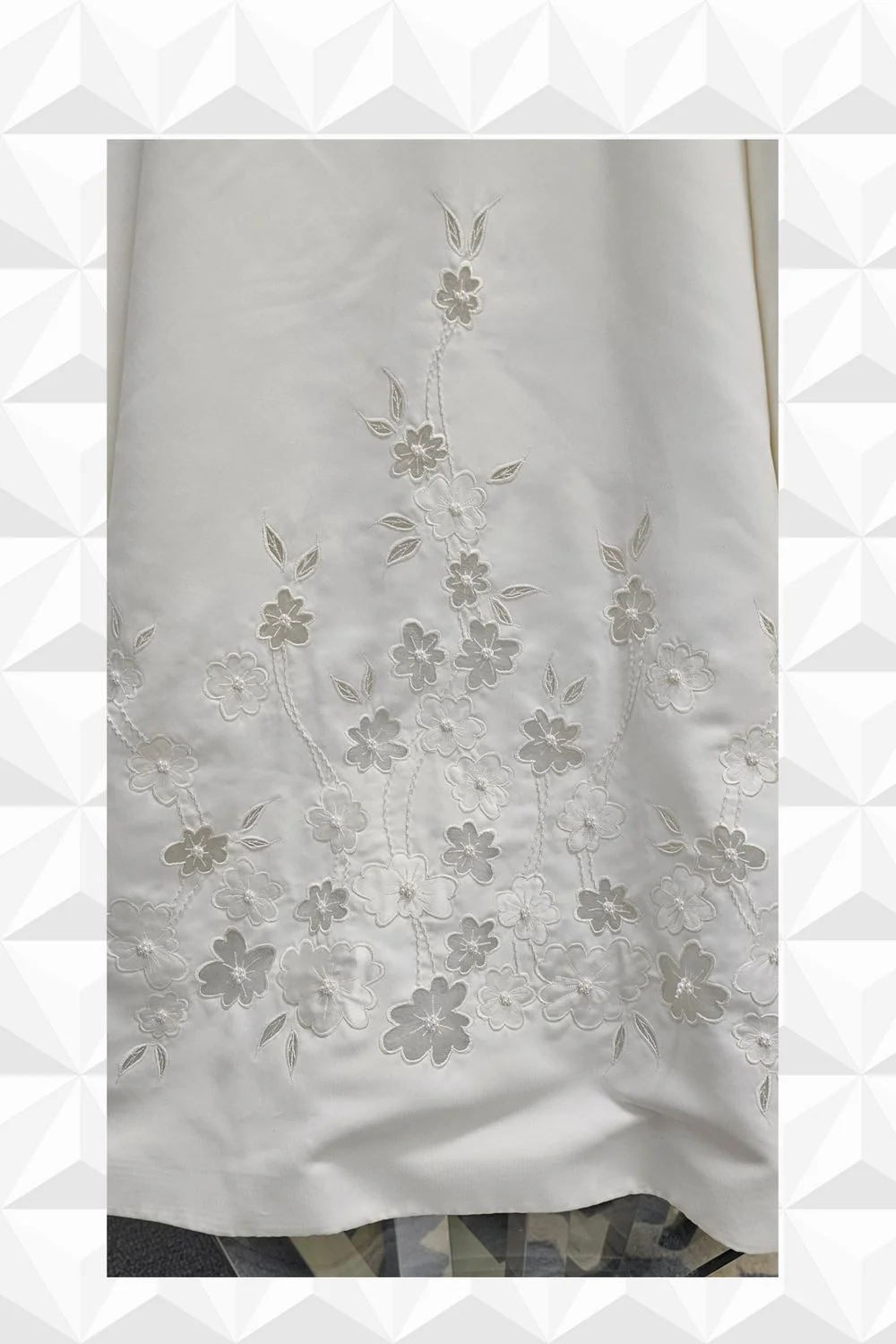 699 - Image 8