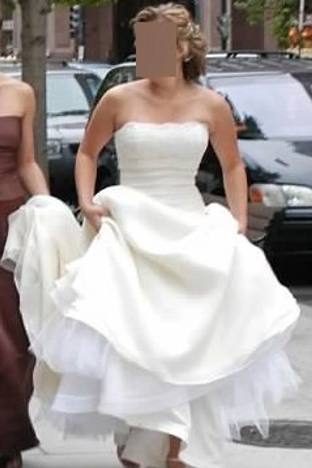 A-Line Dress with Veil - Image 2