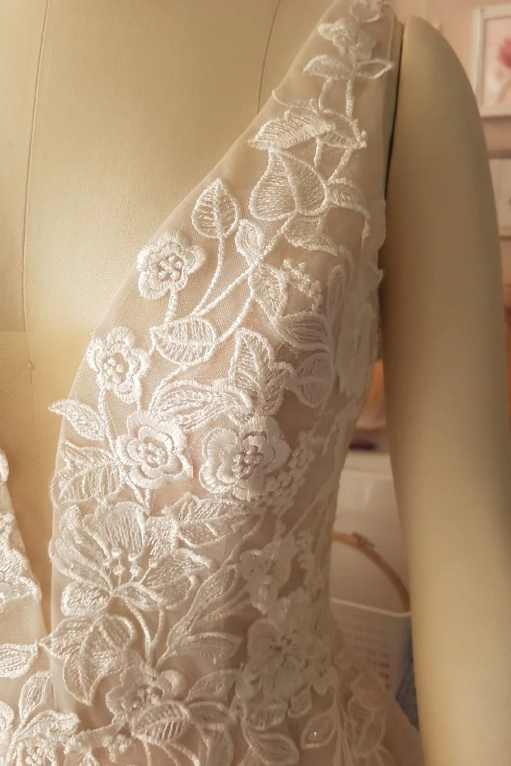 A-Line Tulle Wedding Dress Size 12 - Image 5