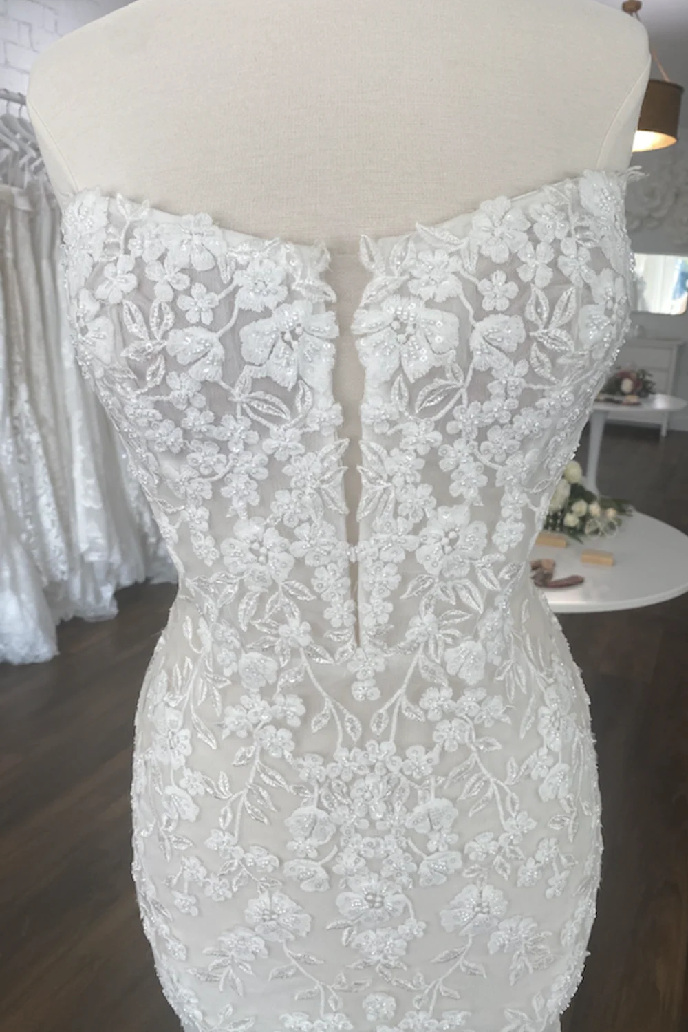 Adelaide (23SZ722A01) - Image 3