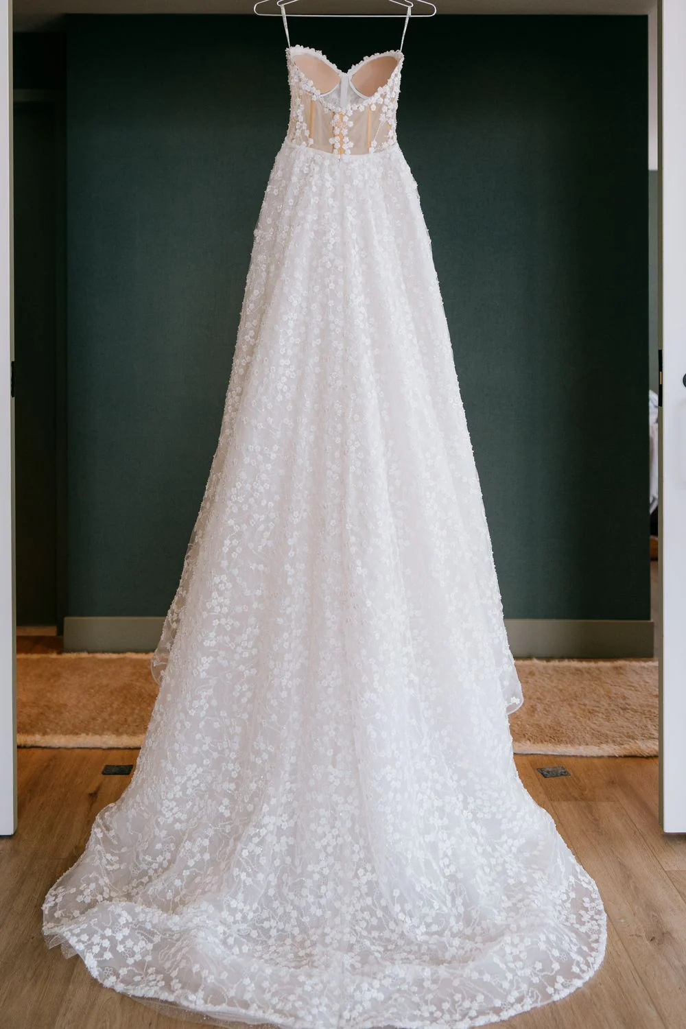 Agnes with Veil - Image 9