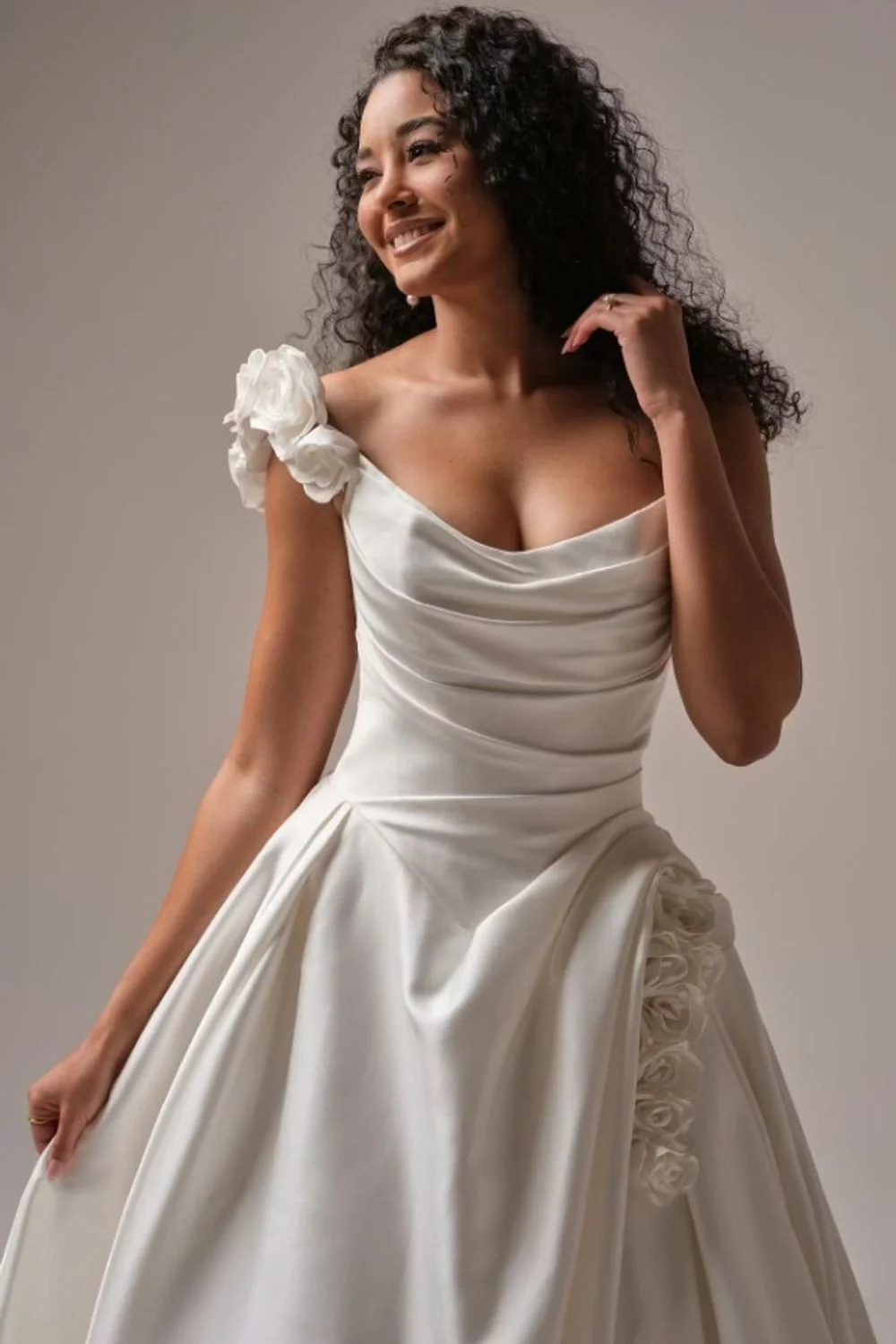 Antoinette with Strap - Image 7